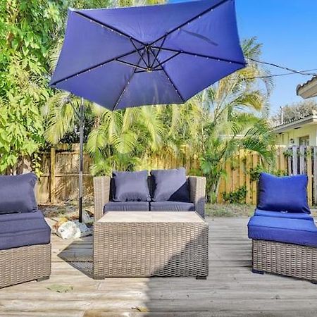 Beautiful 4 Bedrooms/Pool/Walk To Beach Дирфилд Бич Экстерьер фото